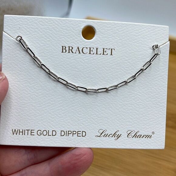 NWT Lucky Charm white gold dipped paper chain bracelet. - Picture 3 of 7